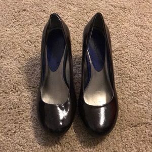 Kenneth Cole Reaction heels